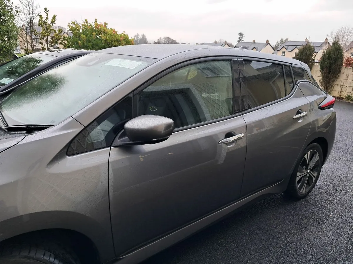 Nissan Leaf 2022 - Image 4