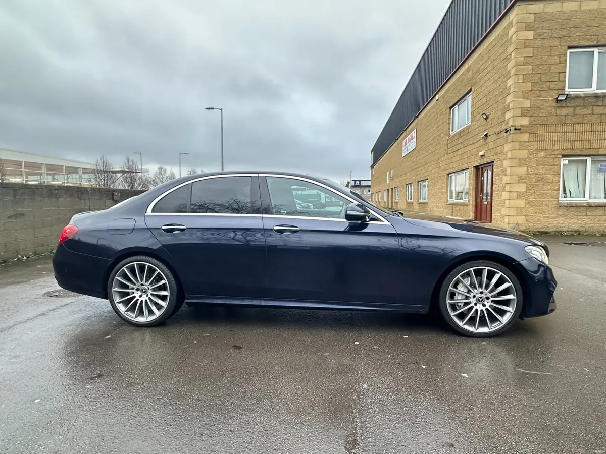Mercedes-Benz E-Class 2018,E220 D AMG Line Premium - Image 5