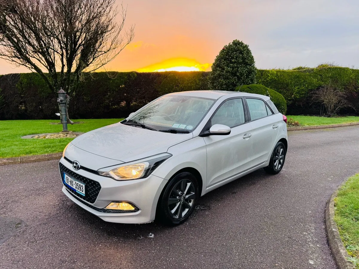 Hyundai i20 - Image 1