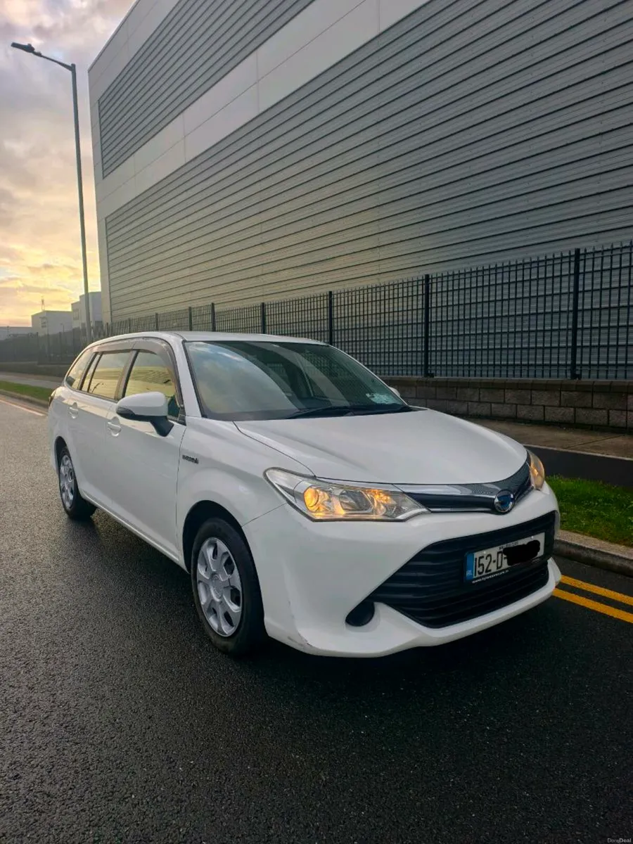 Automatic Hybrid Corolla Fielder NCT/TAX - Image 1