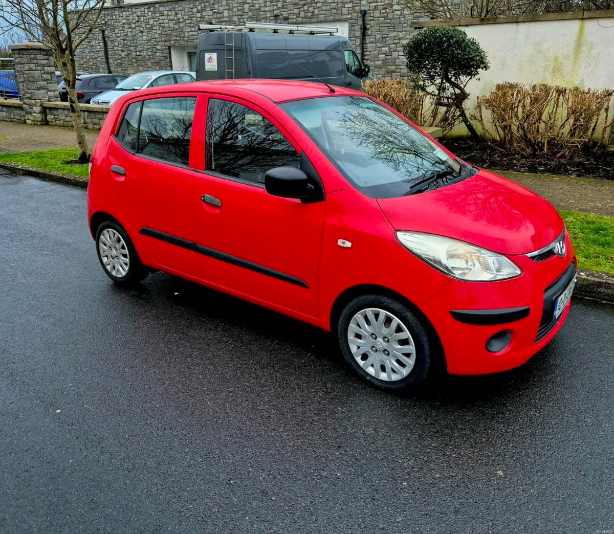 2010 HYUNDAI I10 (LOW MILEAGE) - Image 1