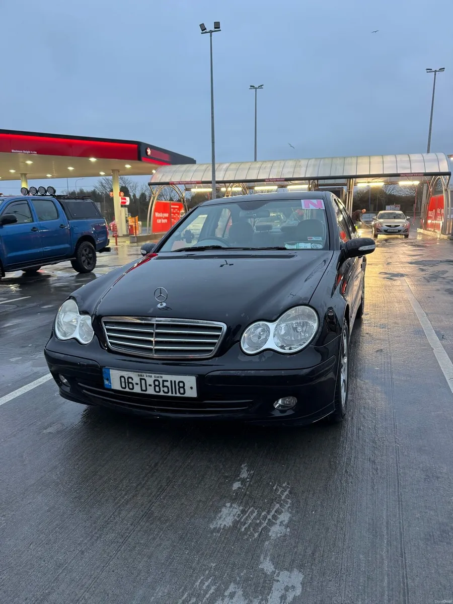Mercedes W203 C180 Kompressor manual - Image 1