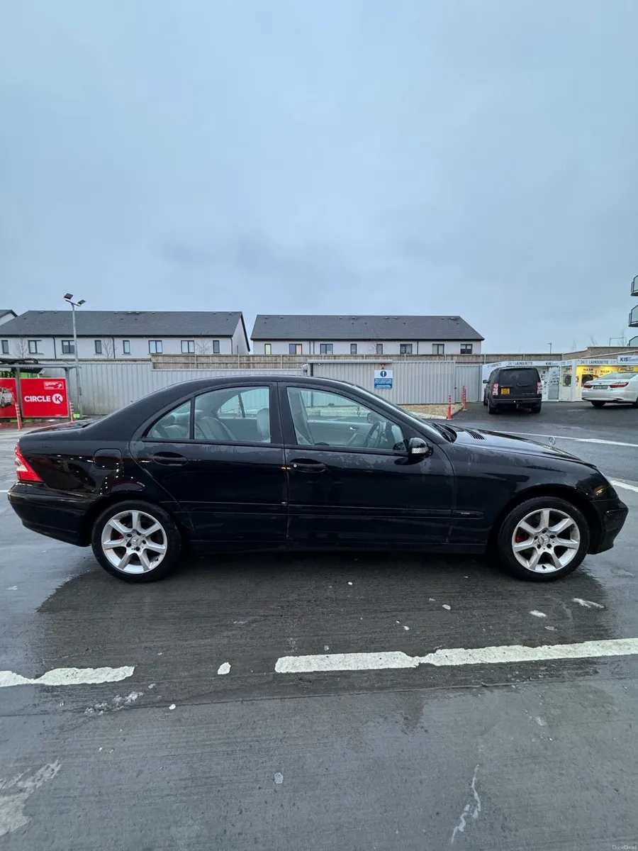 Mercedes W203 C180 Kompressor manual - Image 3