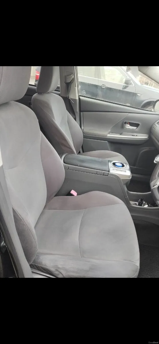 Toyota Prius 2012 - Image 3
