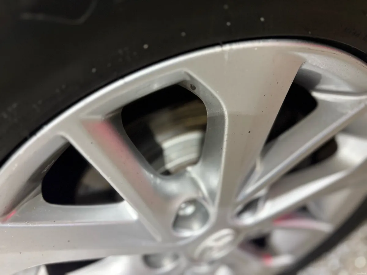 2015  Toyota Corolla Luna Diesel Nct - Image 4