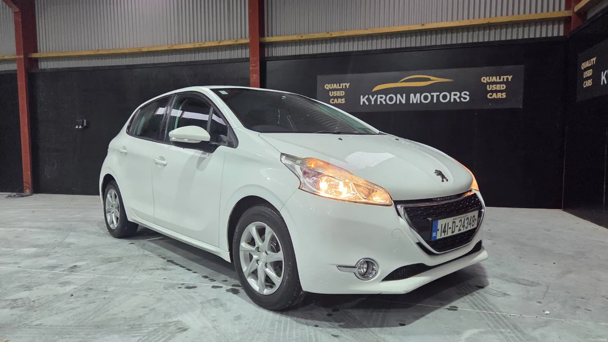 Peugeot 208 2014 - Image 1