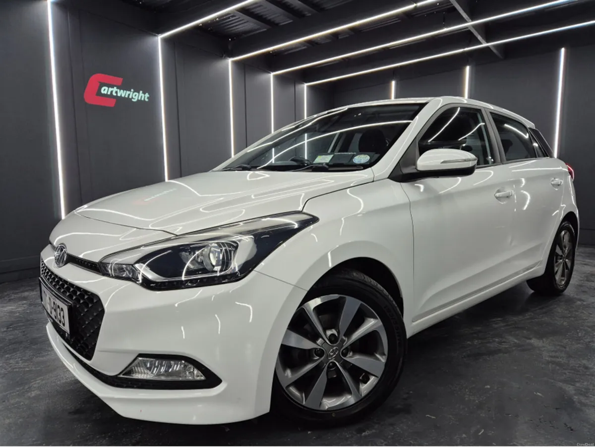 Hyundai i20 ACTIVE DELUXE 5DR AUTO - Image 1