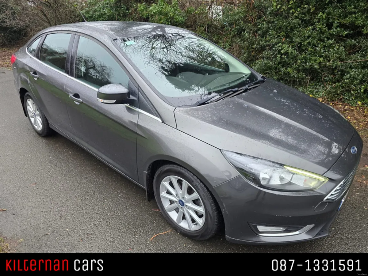 Ford Focus TITANIUM 1.0 125PS 6SPEED 4DR - Image 2