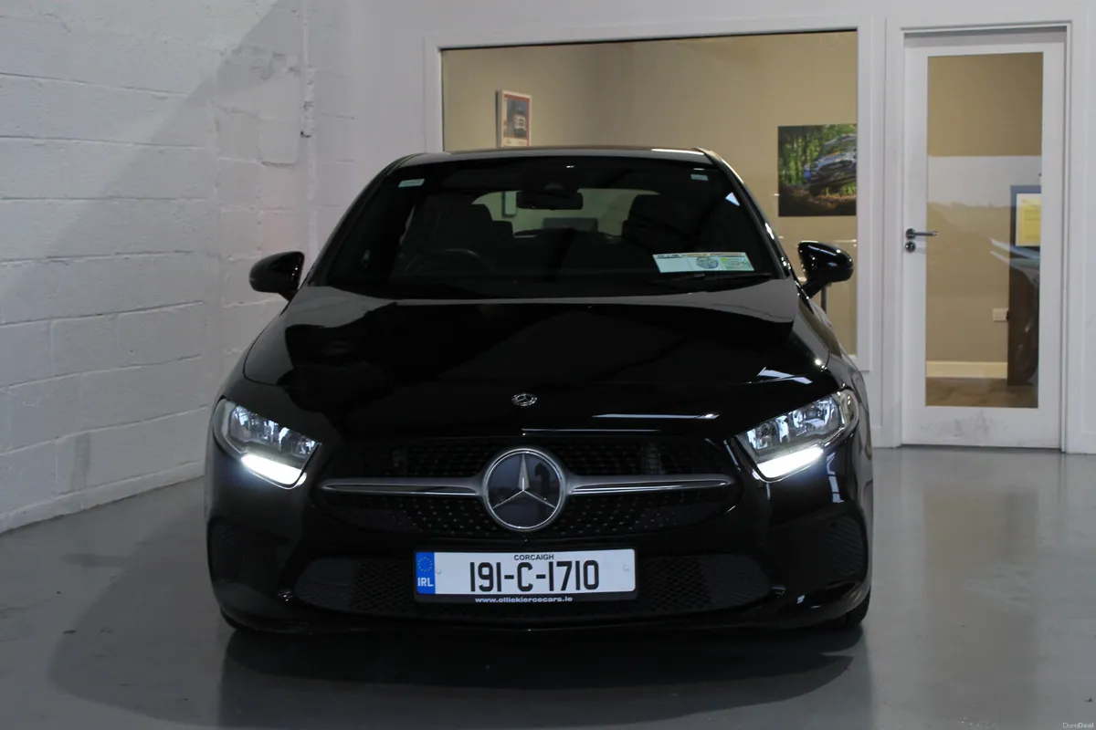 Mercedes-Benz A-Class 2019, A180 Style Automatic - Image 3