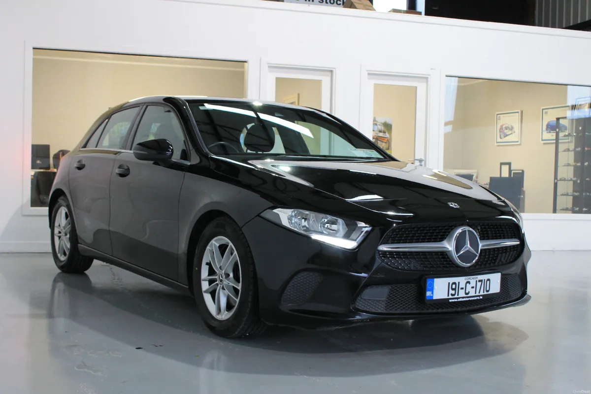Mercedes-Benz A-Class 2019, A180 Style Automatic - Image 4
