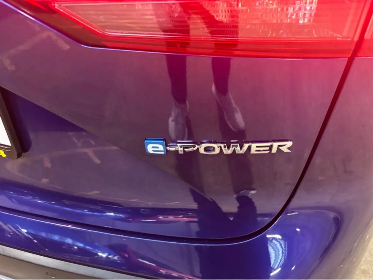 Nissan Qashqai EPOWER SV PREMIUM GR R RR 4DR AUTO - Image 2