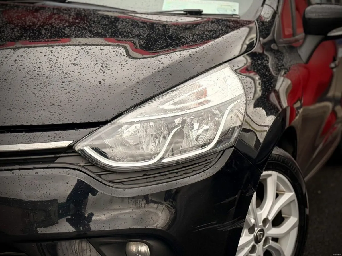 Renault Clio Dynamique NAV 1.2 Petrol // IDEAL STA - Image 2