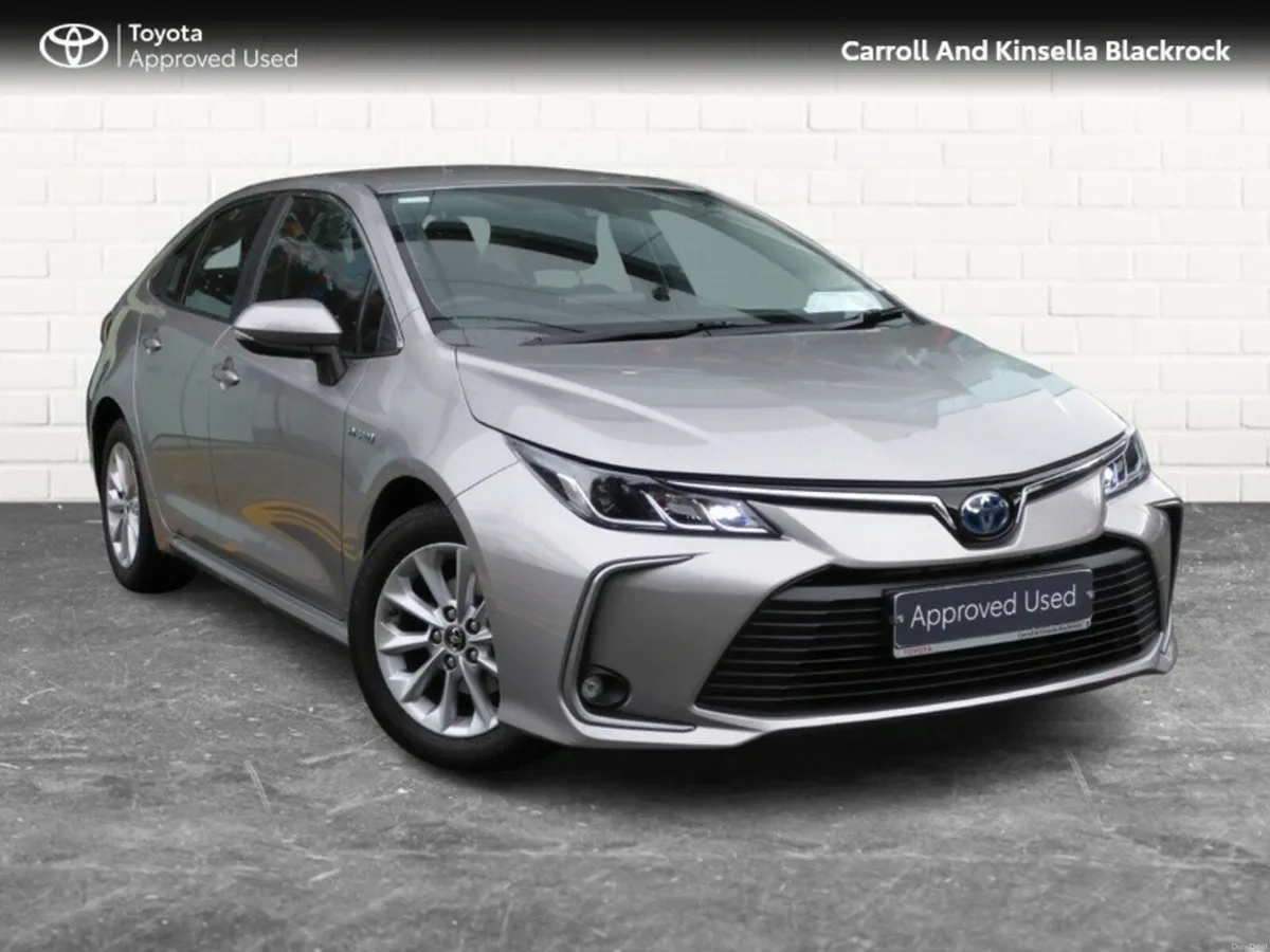 Toyota Corolla Hybrid Luna Saloon - Image 1