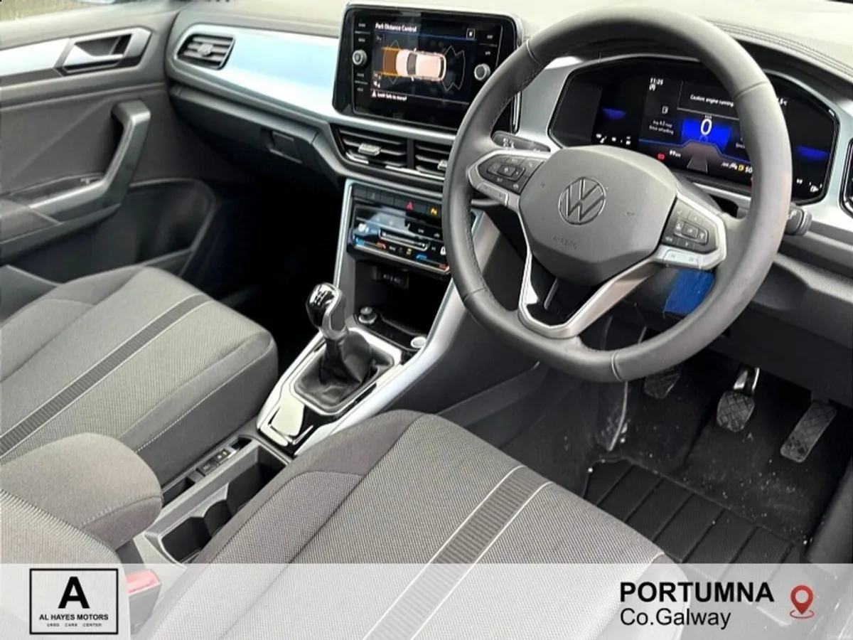 Volkswagen T-Roc EDITION 75 2.0TDI 116BHP - Image 2