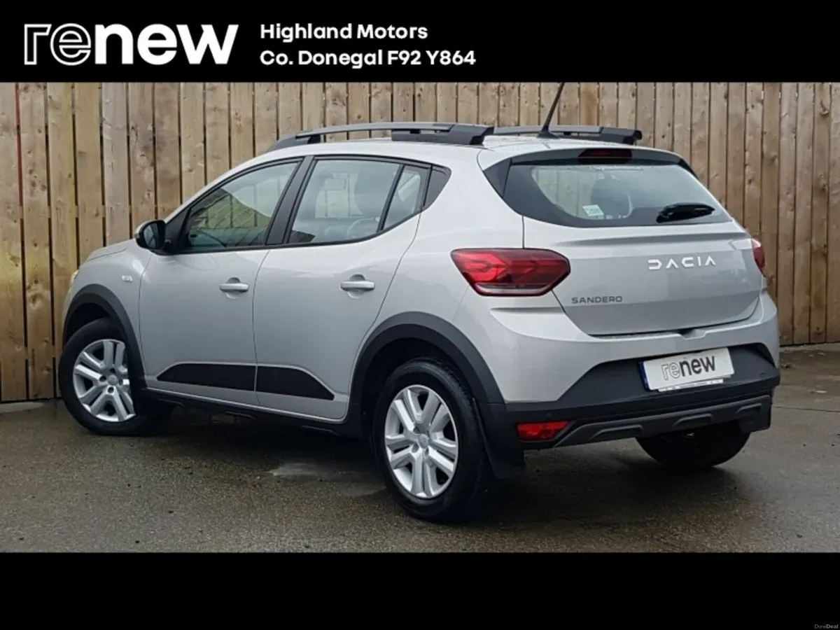 Dacia Sandero Stepway TCe 90 STEPWAY Expression - Image 3