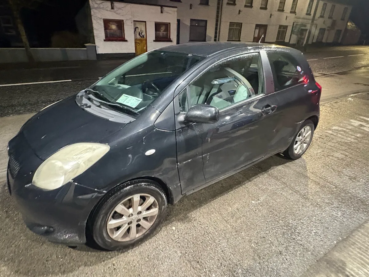 2007 Toyota Yaris 1.3 3 Door - Image 3