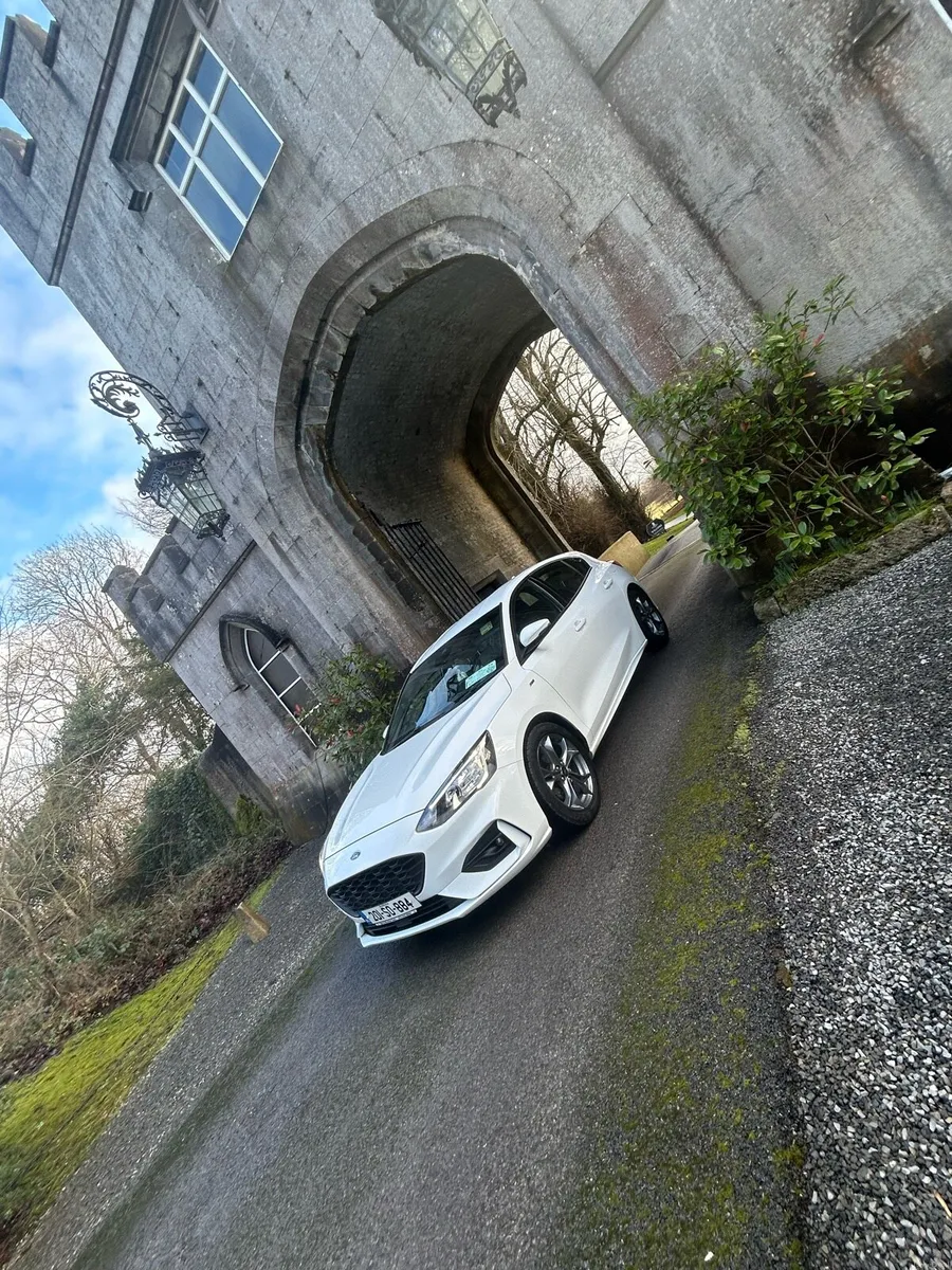 Ford Focus - Image 4