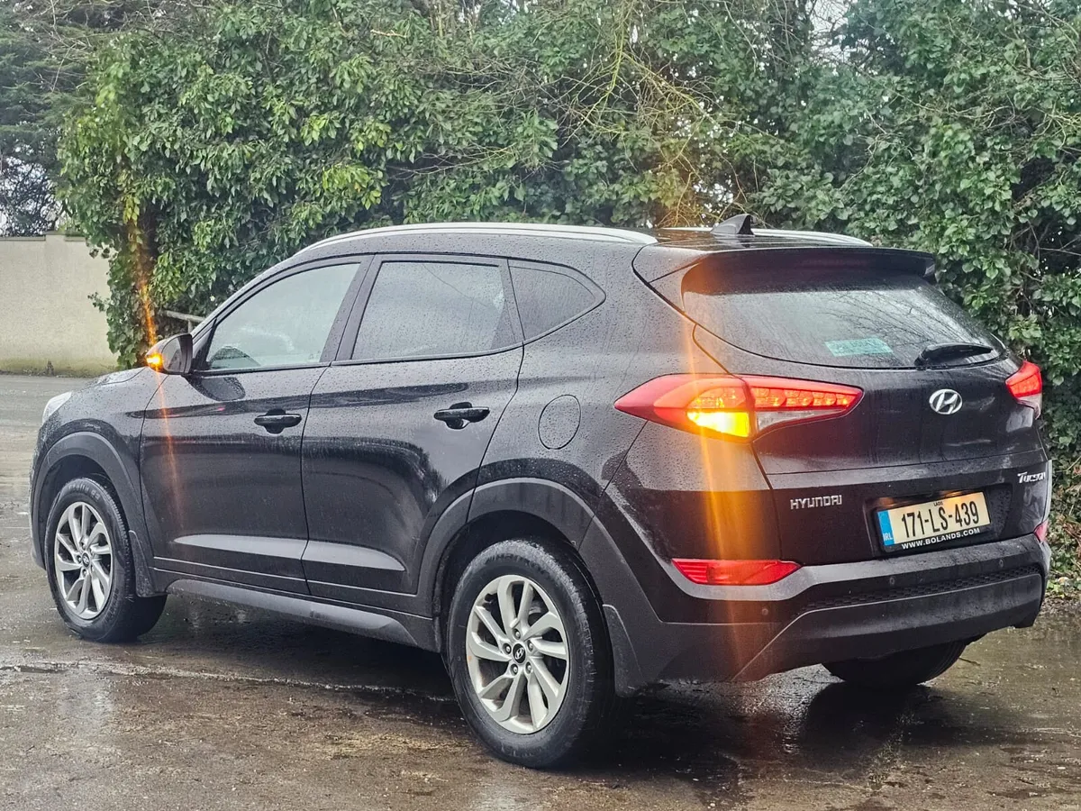 Hyundai Tucson 2017 diesel €8900 no offers - Image 1