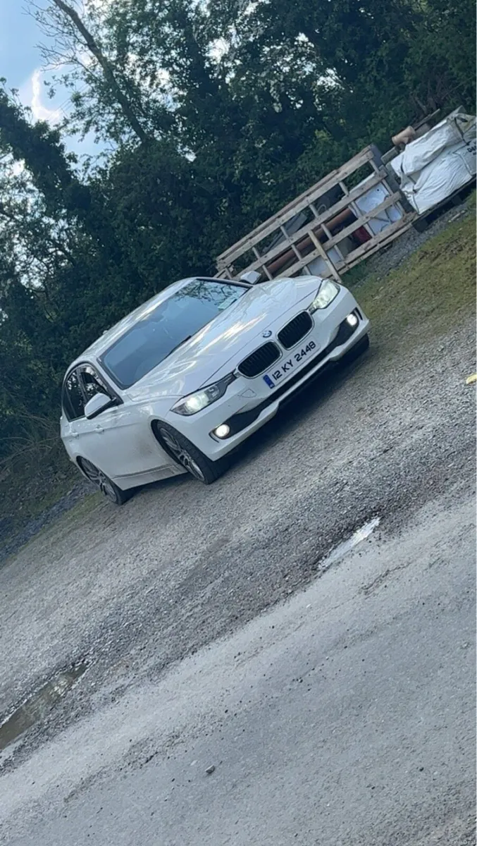 2012 BMW 320D - Image 1