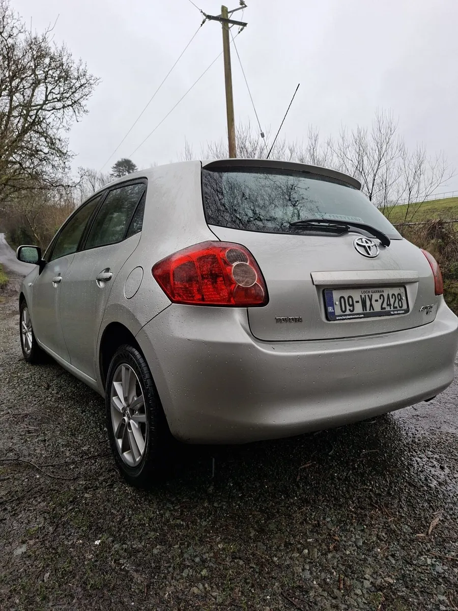 Toyota Auris - Image 2