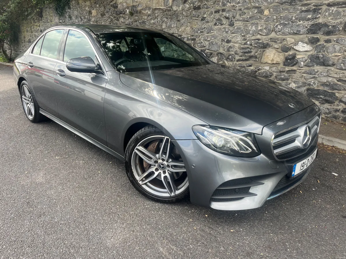 Mercedes-Benz E-Class 2019  220D AMG LINE AUTO - Image 2