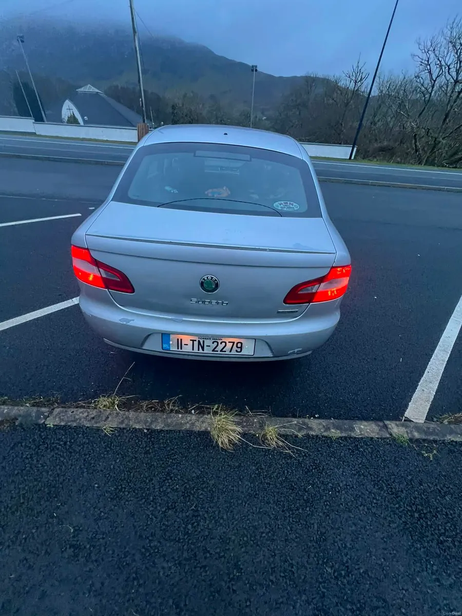 Skoda superb - Image 4