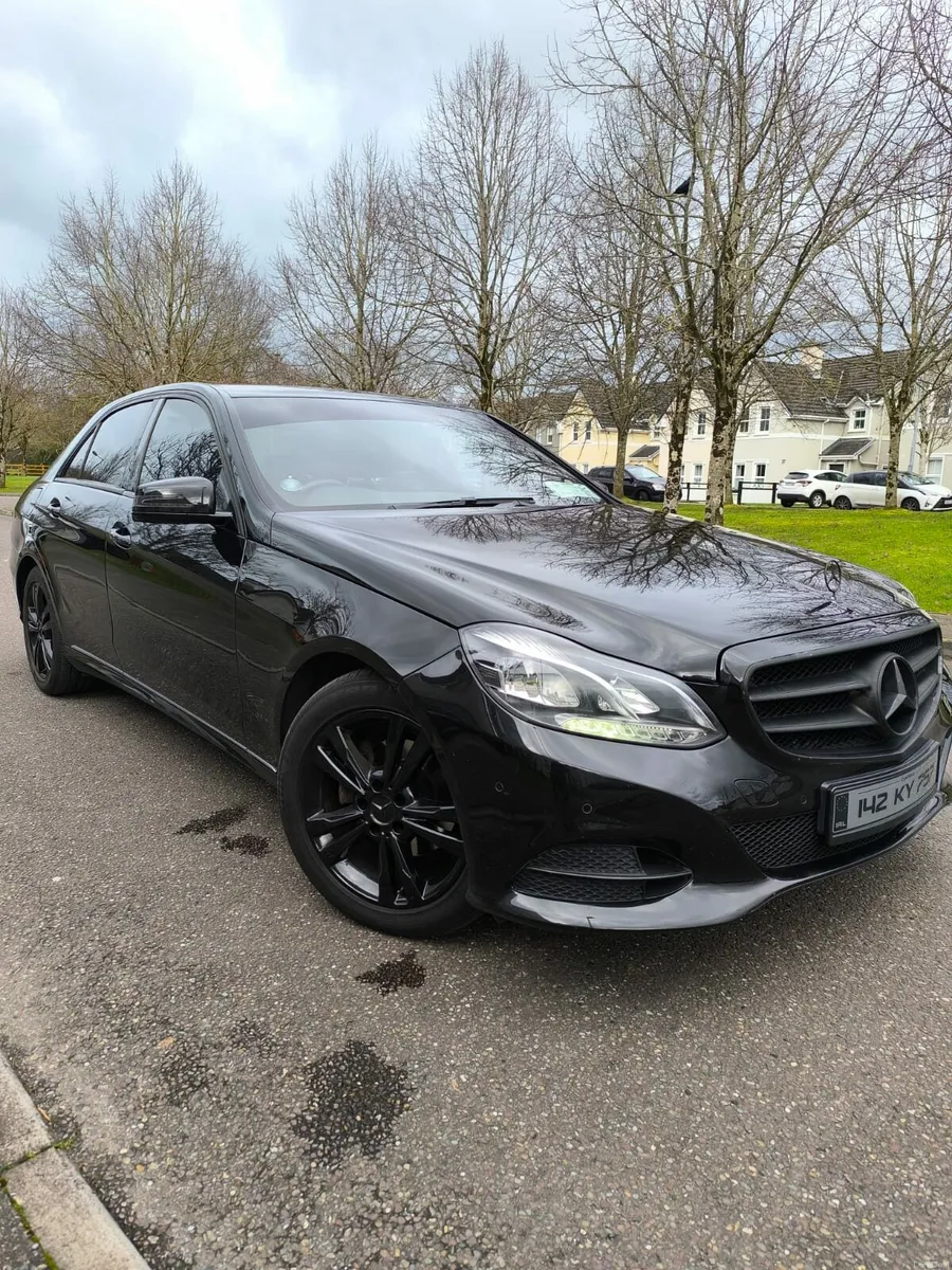 Mercedes E220 - Image 1