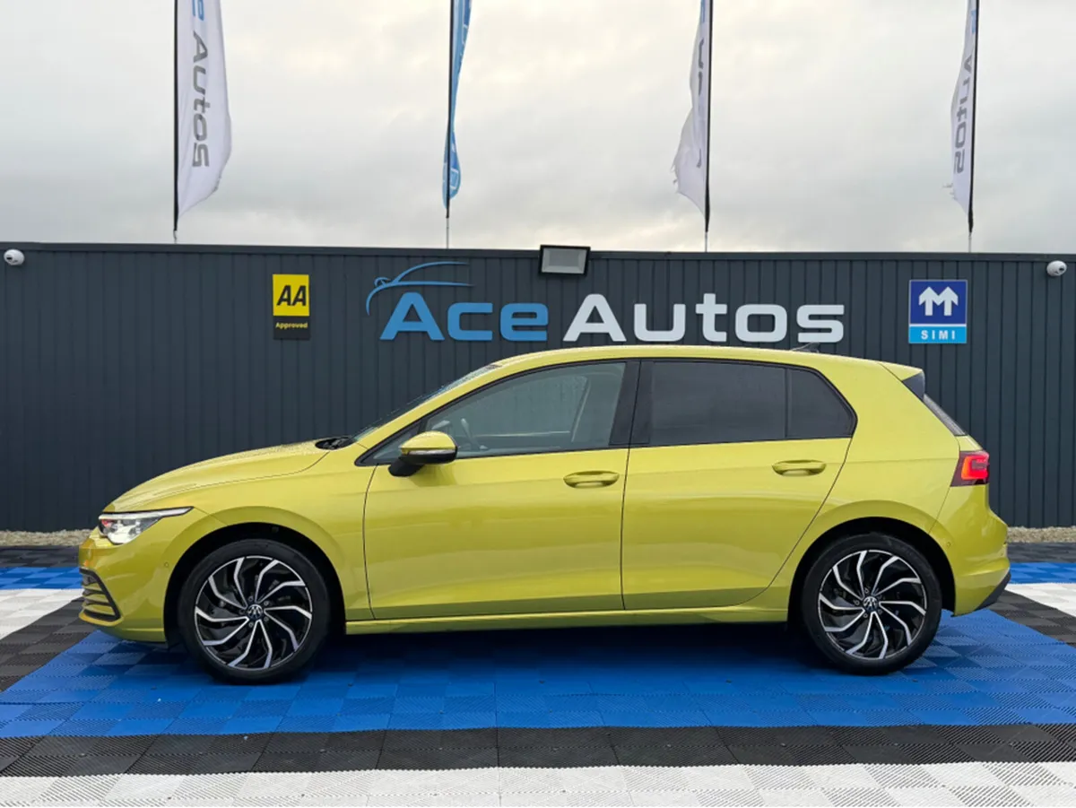 Volkswagen Golf ACTIVE - 2.0L DIESEL - AUTO - 12M - Image 3