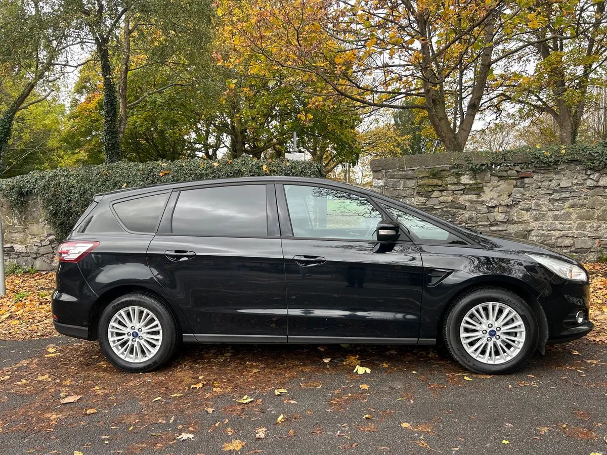 2017 FORD SMAX ZETEC 7 SEATS SAT NAV - Image 4
