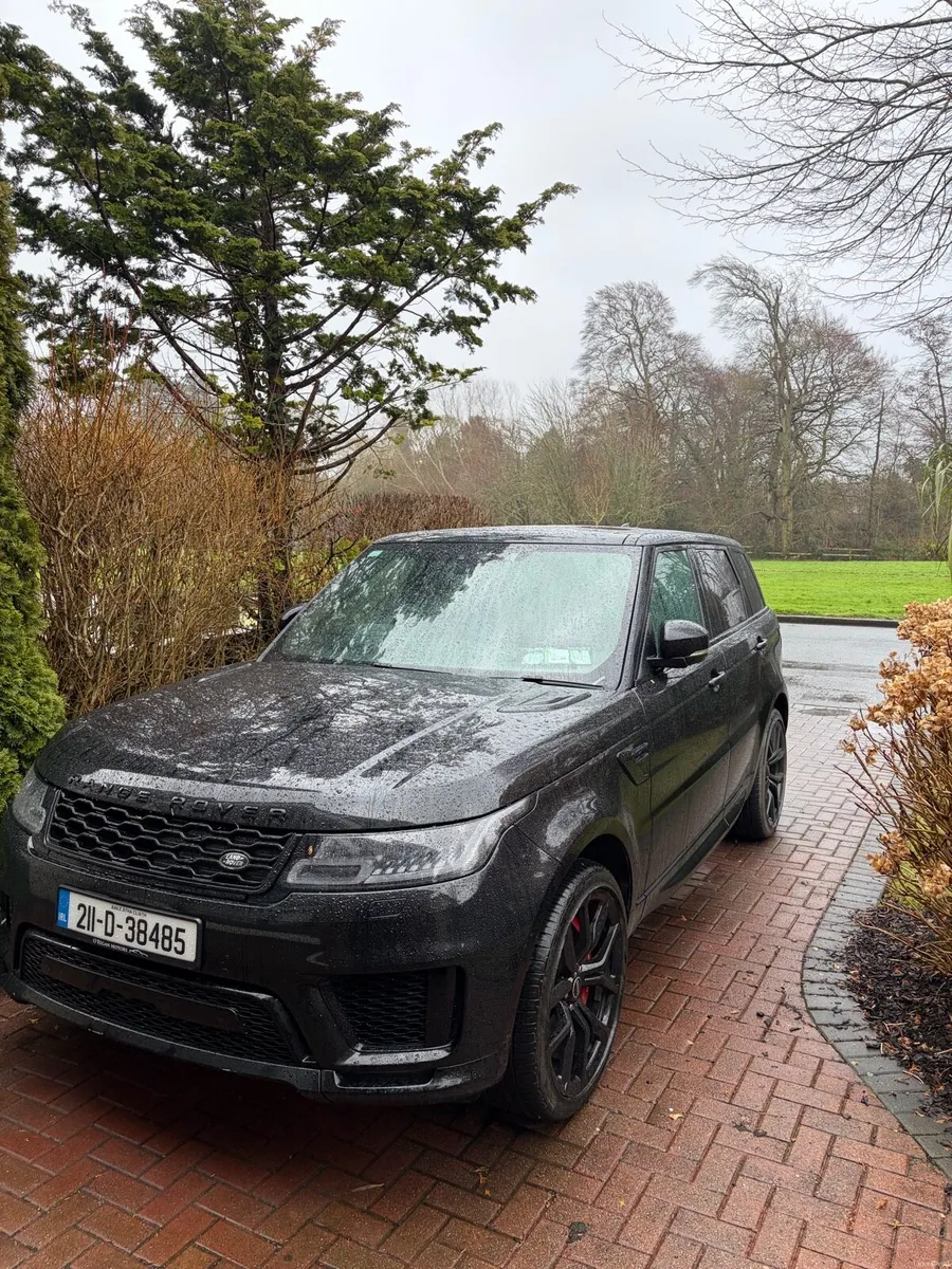 Range Rover Sport 2021 HSE Dynamic, Black Edition - Image 1