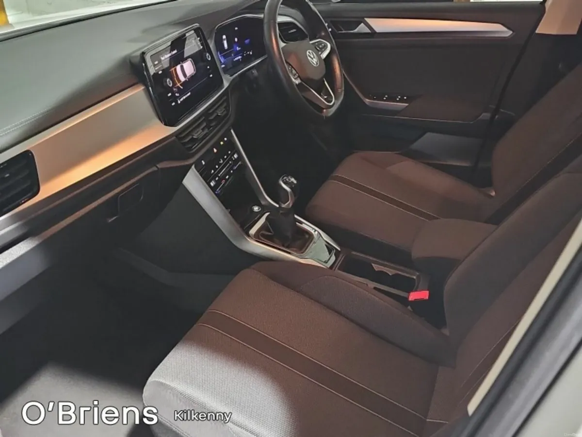 Volkswagen T-Roc SPECIAL EDITION 2.0 TDI 116 BHP 5 - Image 4