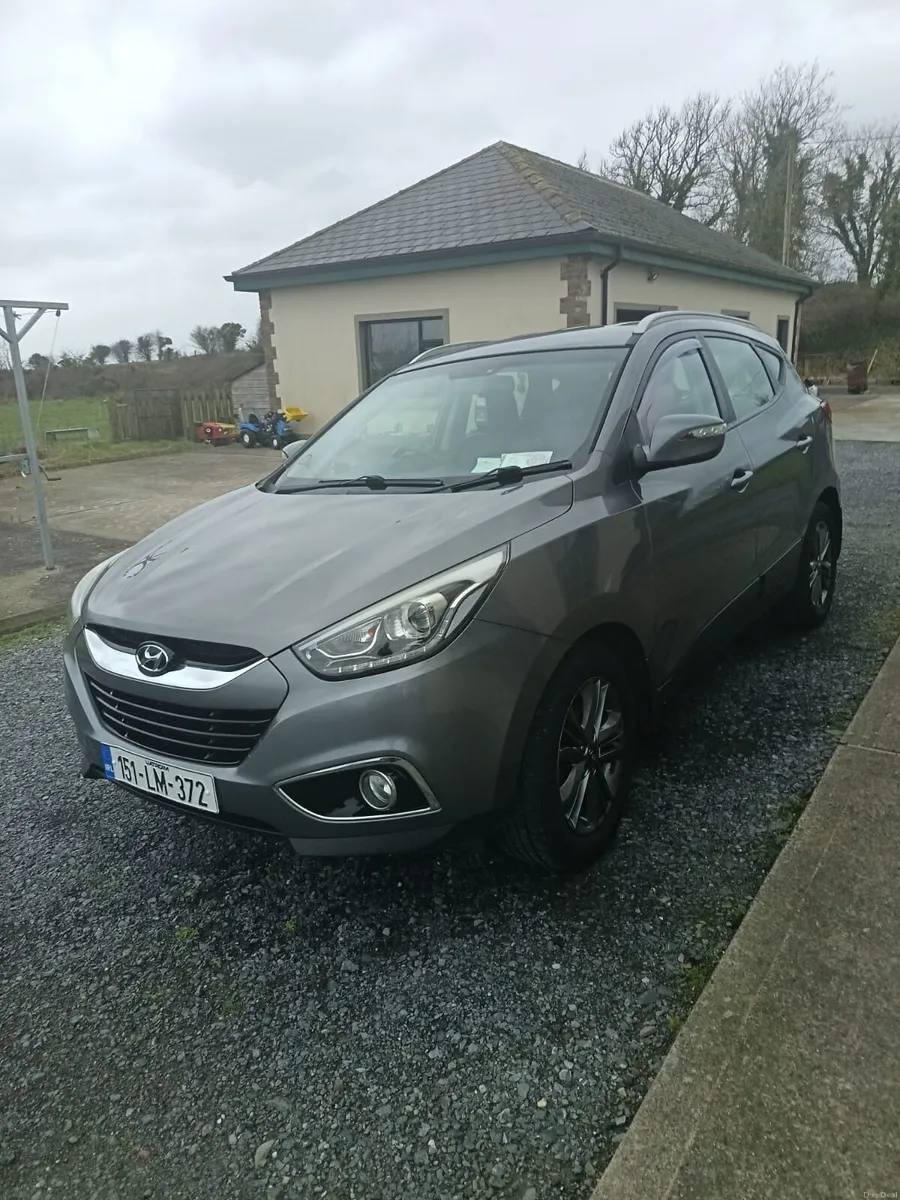 151 Hyundai ix35 - Image 1