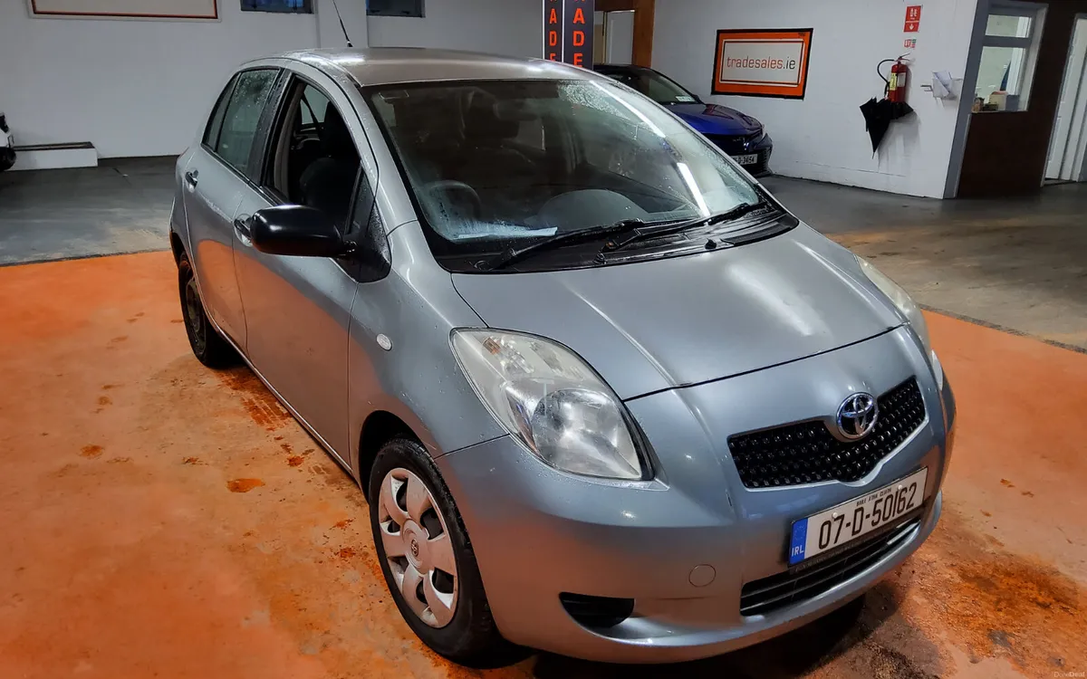 Toyota Yaris 2007 - Image 1