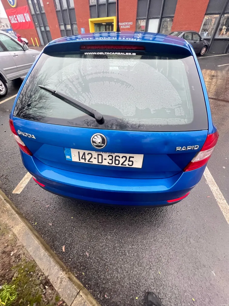 Skoda Rapid - Image 4