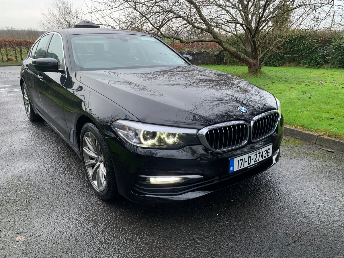 BMW 5-Series 2017 520d - Image 4