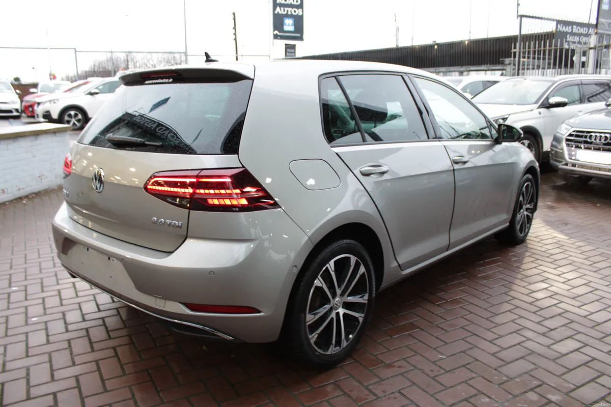 2.0TDI 150BHP SPORT 5DR HATCHBACK AUTO // 1 OWNER - Image 4