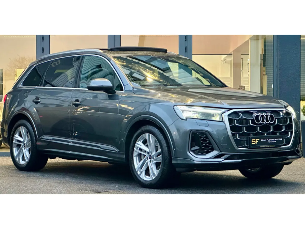 Audi Q7 S LINE 55 TFSI E QUATTRO - Image 1