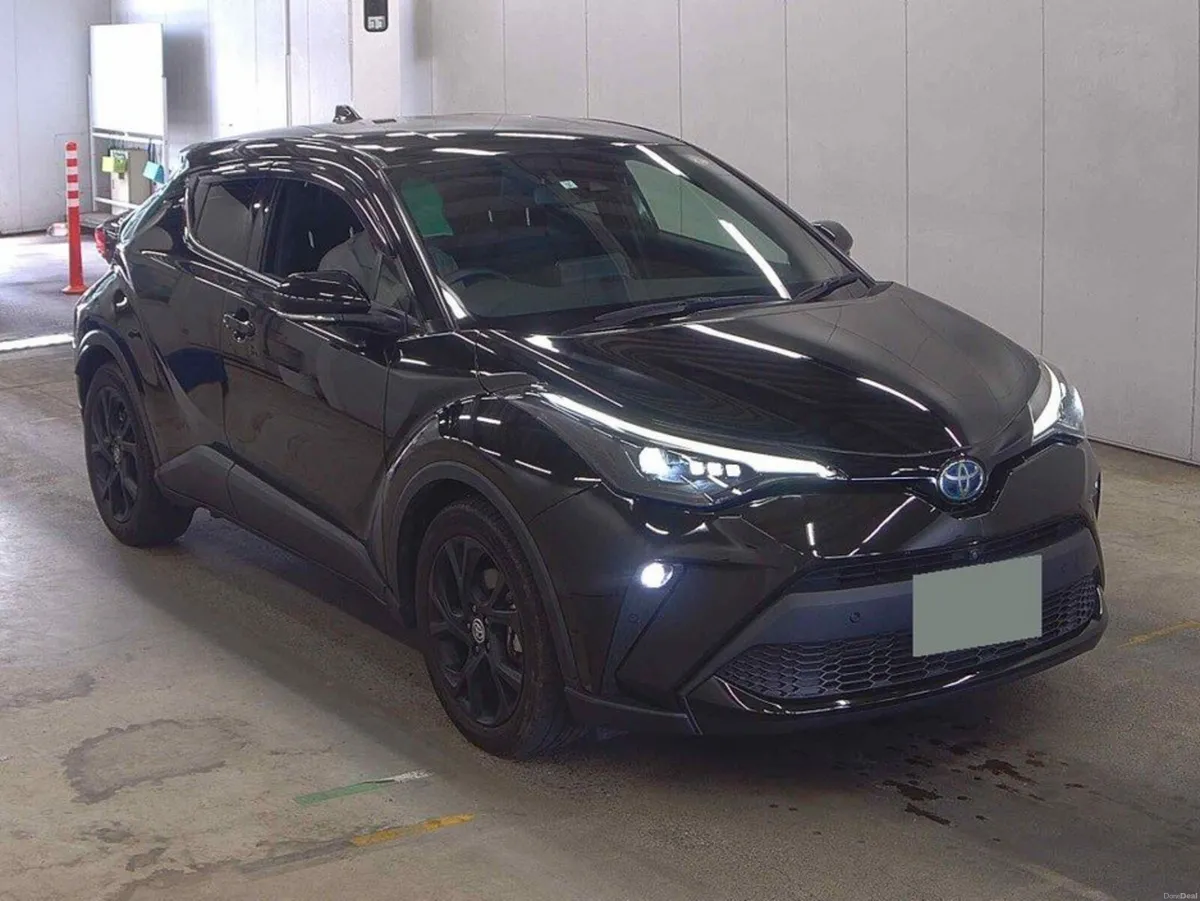 Toyota C-HR NERO SOL AUTOMATIC HYBRID 1.8 PETROL /