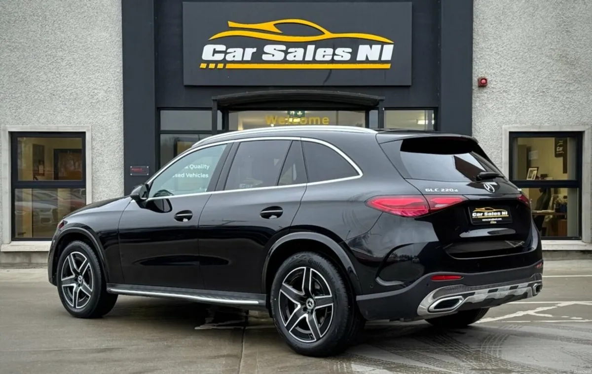 2.0 GLC220dh MHEV AMG Line SUV 5dr Diesel Hybrid G - Image 5