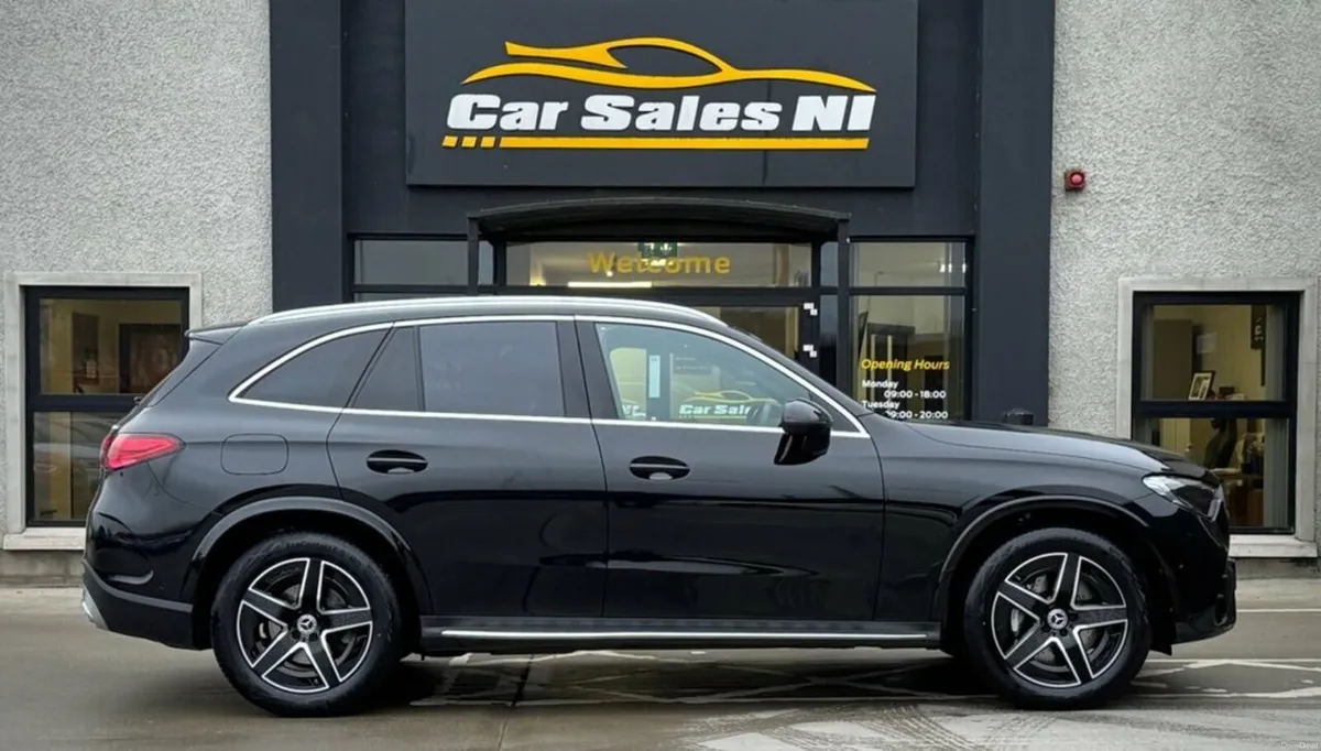 2.0 GLC220dh MHEV AMG Line SUV 5dr Diesel Hybrid G - Image 3