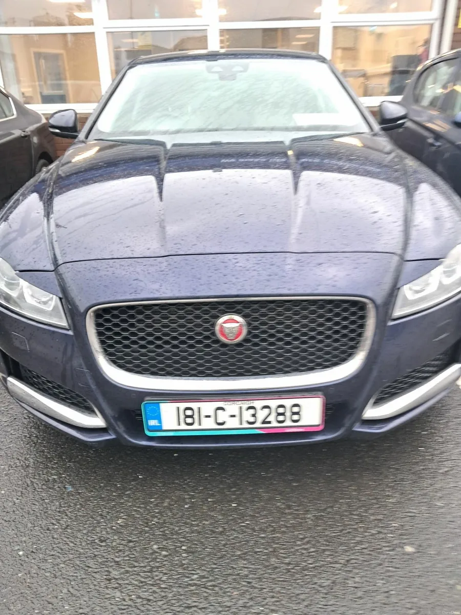 Jaguar XF 2018 - Image 4