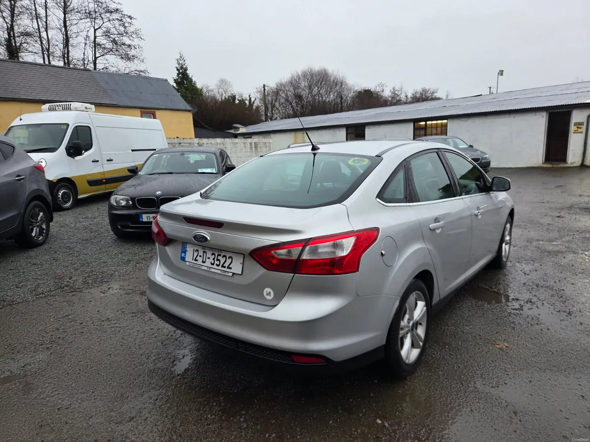 Like New Low MLS Ford Focus - Image 4