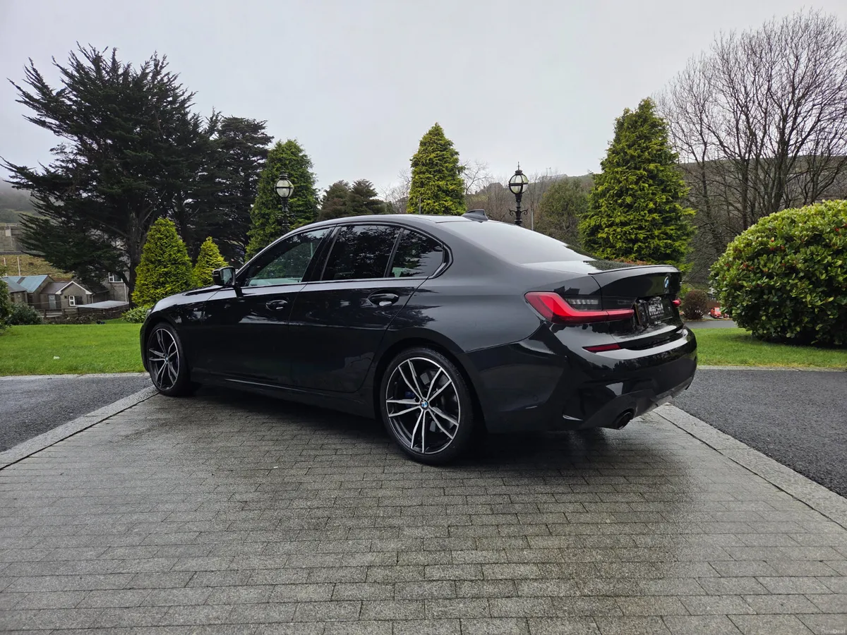 2022 BMW 320D M-SPORT STEP AUTOMATIC DIESEL - Image 4