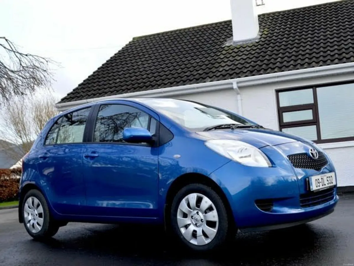 Toyota Yaris 2009 - Image 4