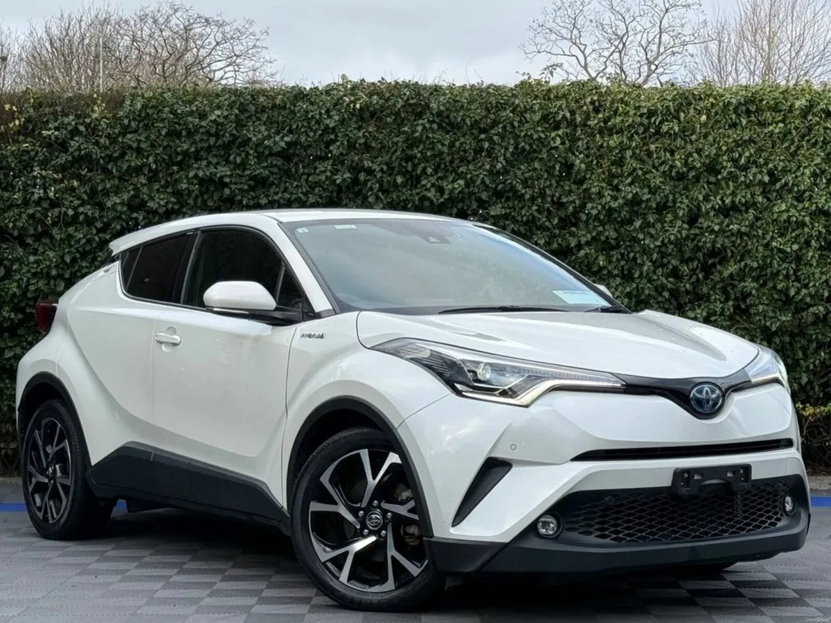 Toyota C-HR 1.8 HYBRID // DIAMOND CUT ALLOYS // HA - Image 1
