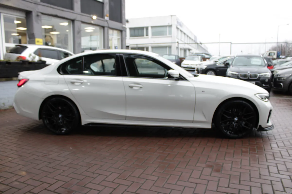 2.0D X-DRIVE M-SPORT PRO PLUS 4DR SALOON AUTO // 1 - Image 3
