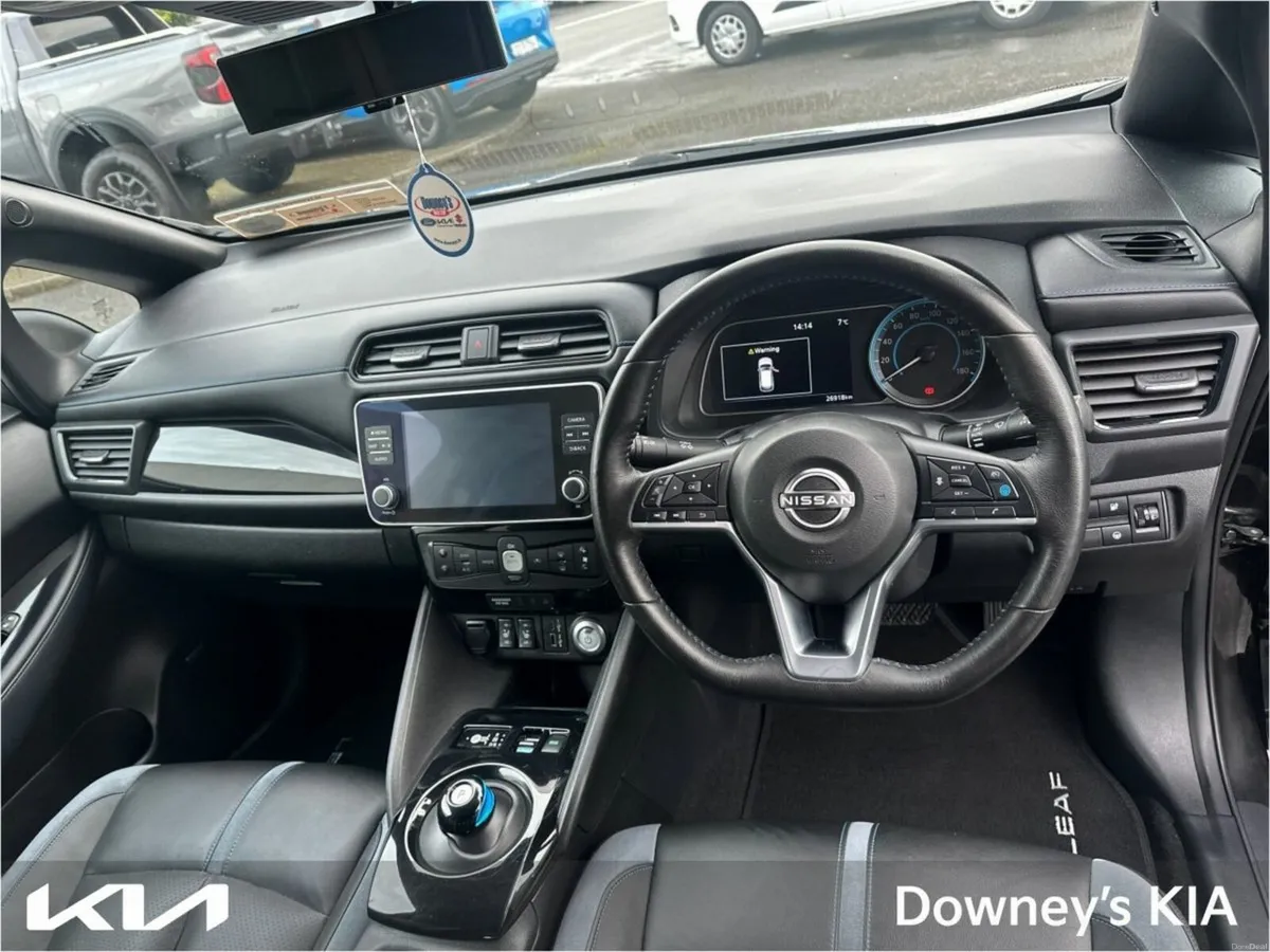 Nissan Leaf 40 kWh  SVE **€17,950 Straight deal sp - Image 5