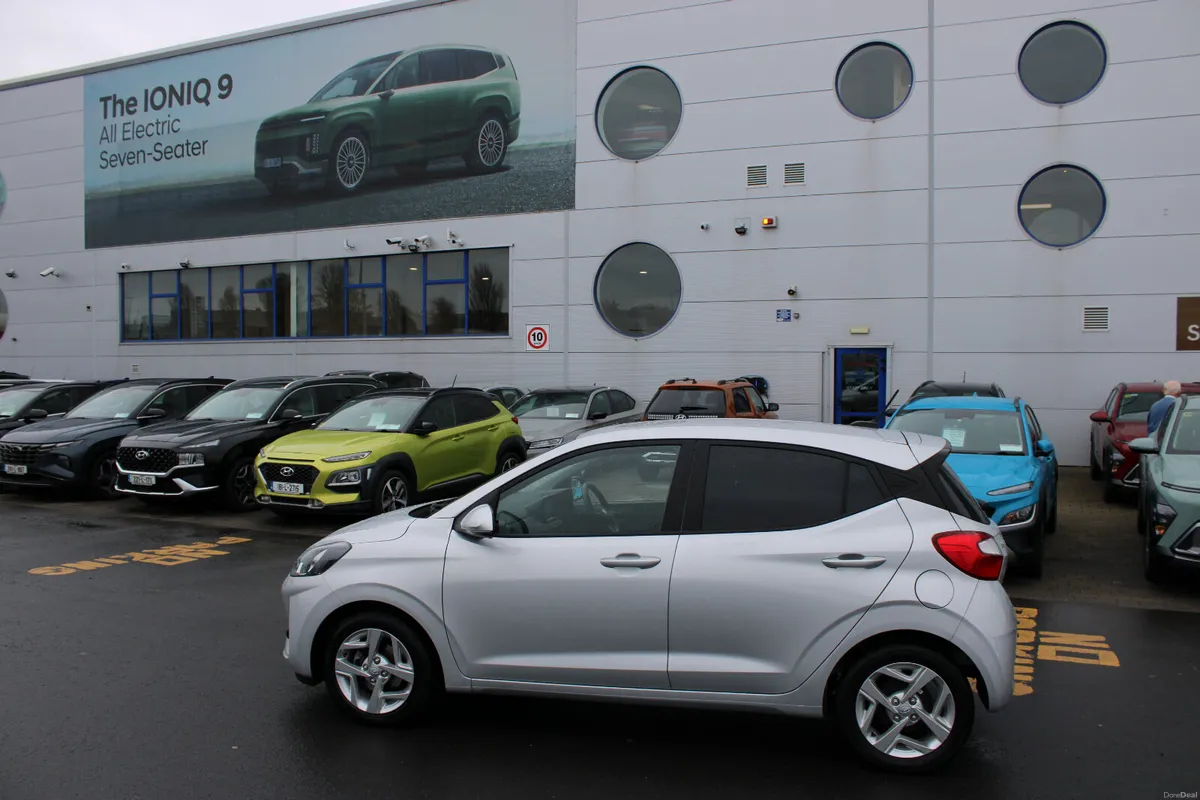 Hyundai i10 2023 - Image 2