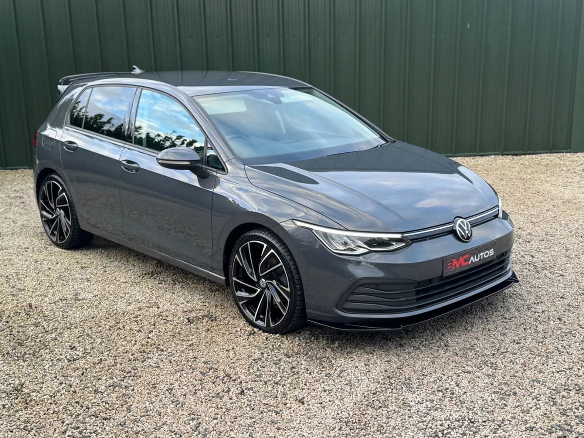 2022 VW GOLF 2.0tdi Manual - Image 2