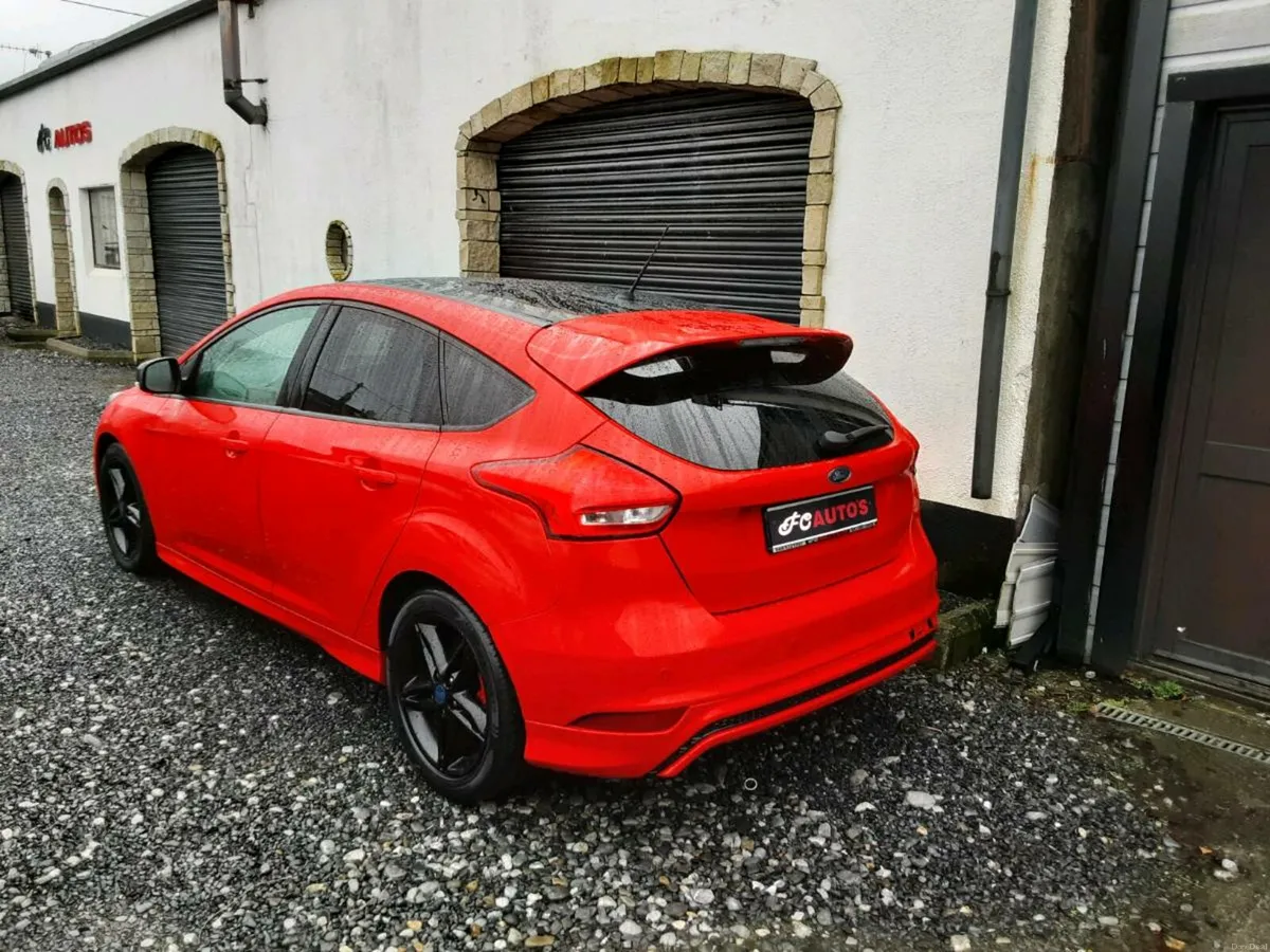 Ford Focus ST Line 1.5L Petrol 2016 - Image 3